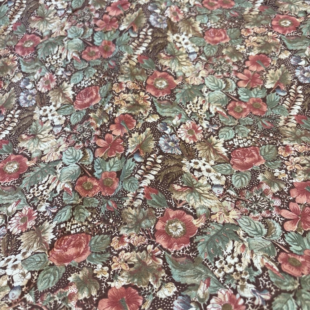 Vintage 70s Cotton Fabric MOD Floral Flowers Quilting Retro Textile Multicolor
